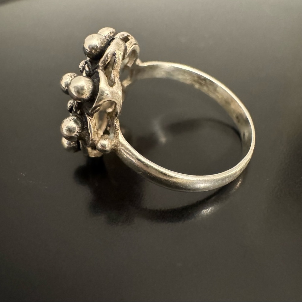 Vintage 980 Mexican Silver Sunburst Granulated Ring - Size 4 - Handmade - Picture 4 of 8